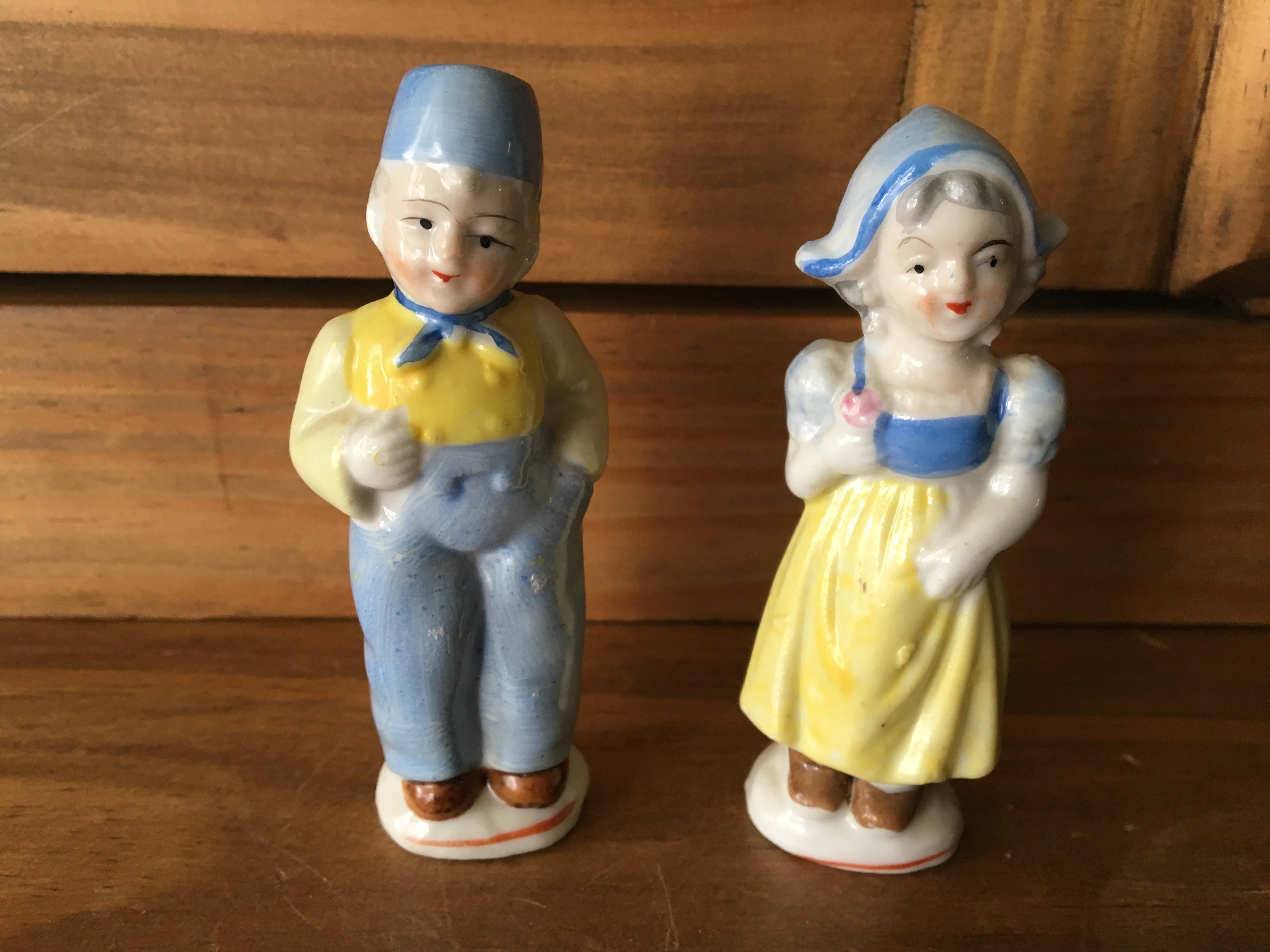 1920s Alexander Backer (ABCO, Made in Japan) Chalkware Dutch Boy and Girl Figurines