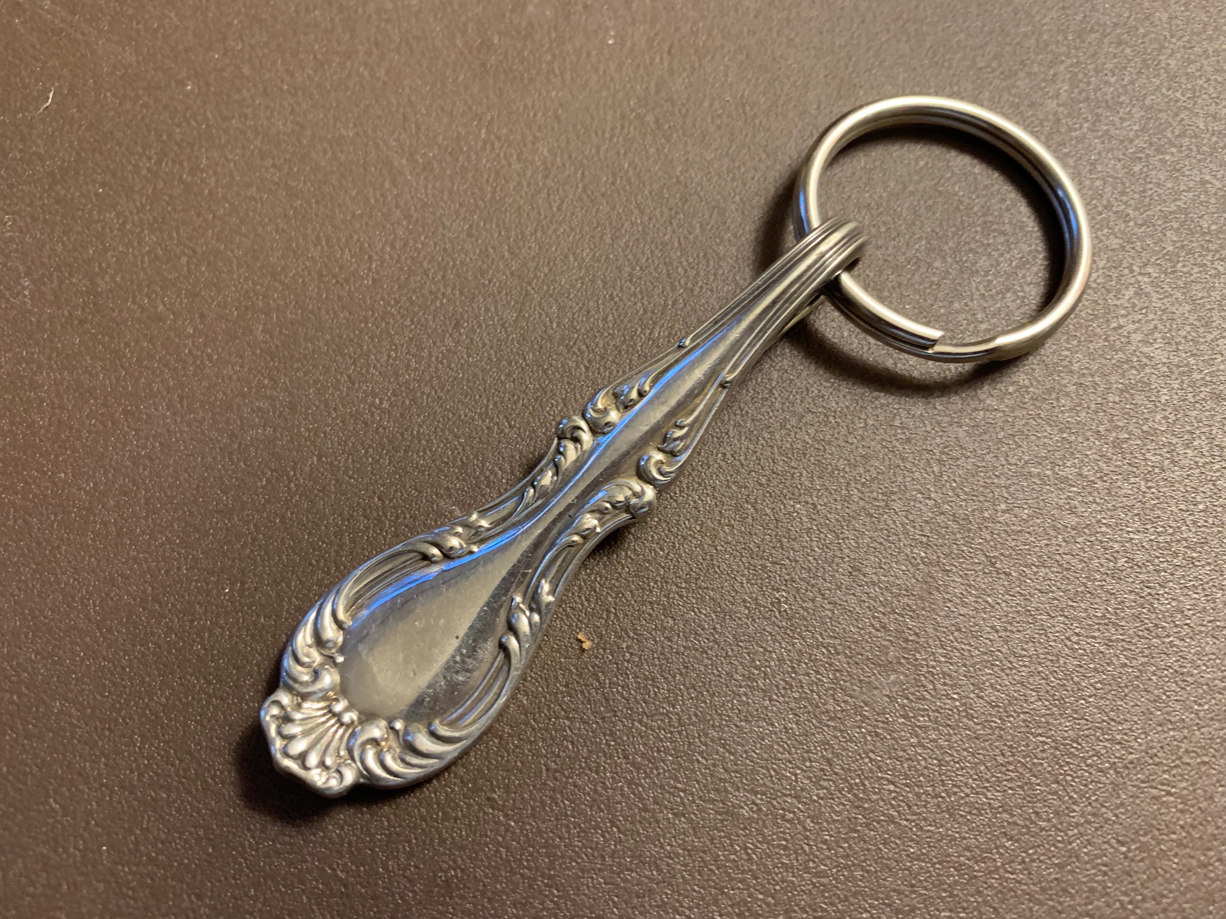 1890s Silver (plate) Wilcox Company Shell & Flourish Sculpted Knife Handle Key Ring